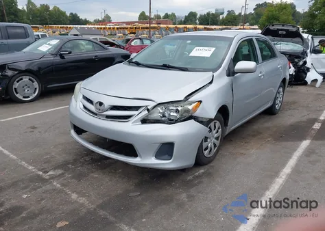 2013 Toyota Corolla L z USA, uszkodzony, nr VIN 2T1BU4EE4DC948213